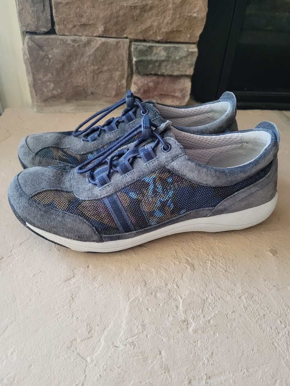 Dansko Helen Suede Blue Sneakers Size 7.5-8 EU 38